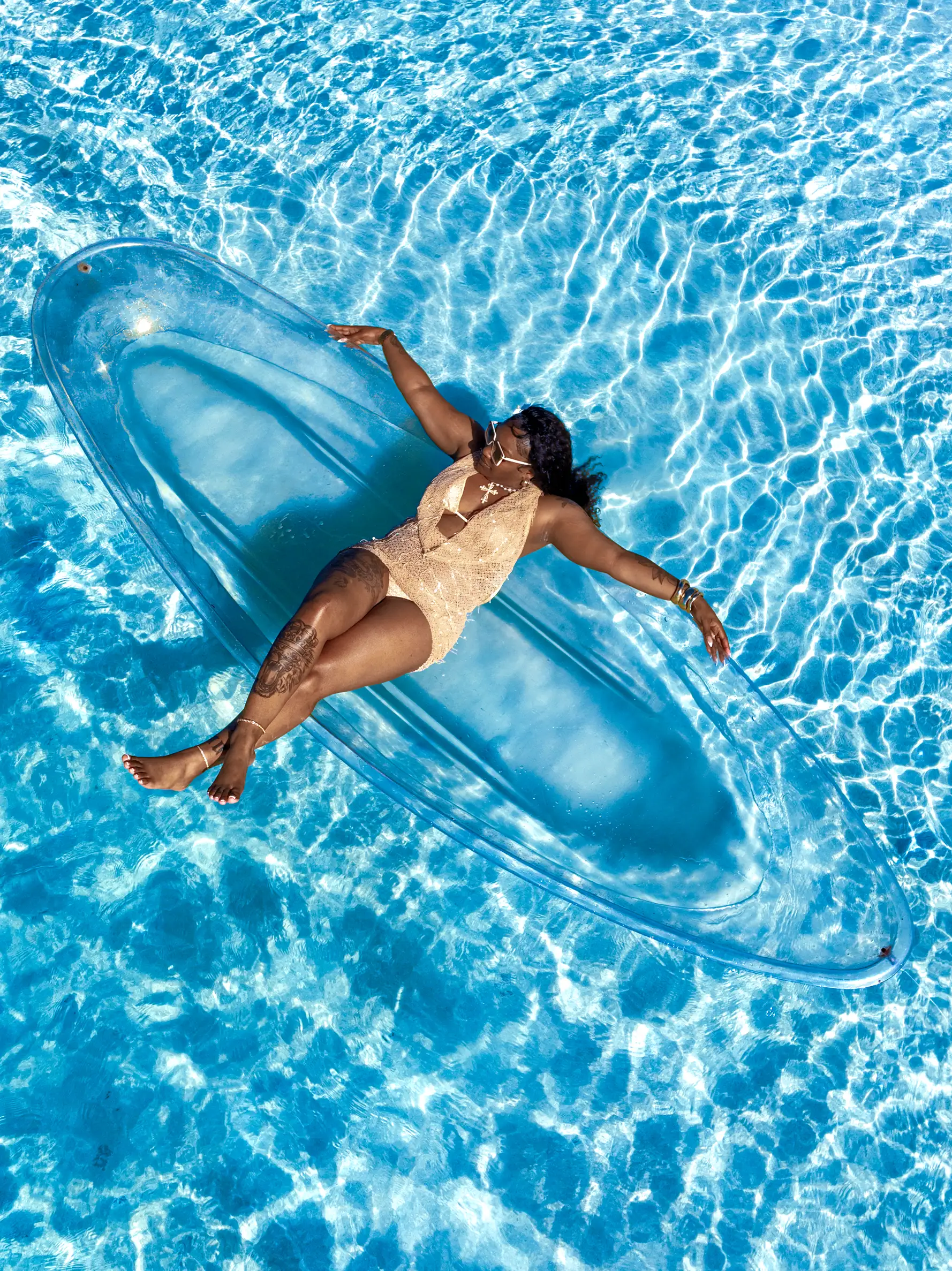 Clear Kayak Photoshoot - Image 6