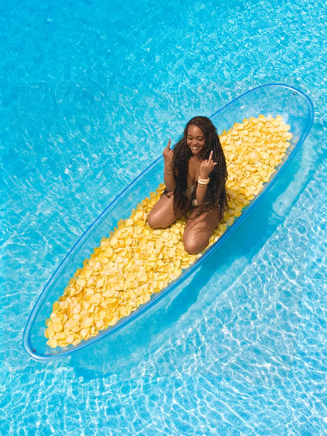 Clear Kayak Photoshoot - Image 3