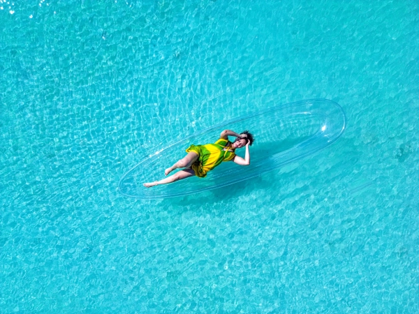 Clear Kayak Photoshoot - Image 9