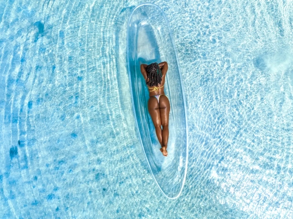 Clear Kayak Photoshoot - Image 4