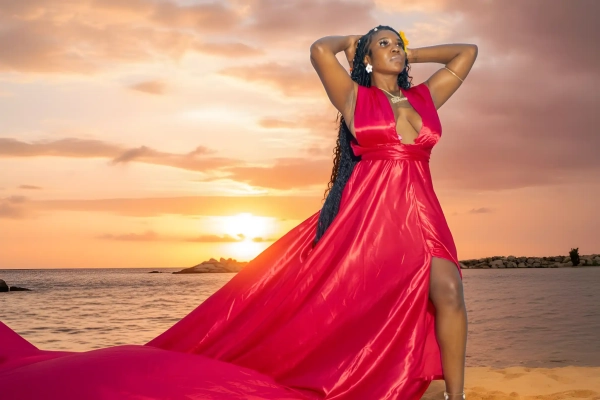 Combo Deal (Kayak photoshoot + Flying dress) - Image 3